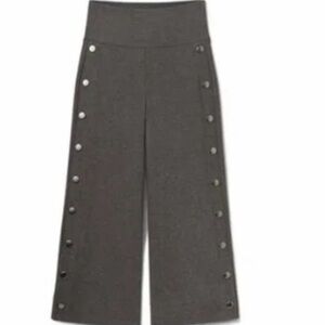 Cabi Snap Crop, Charcoal, size medium, Fall 2025, NWOT